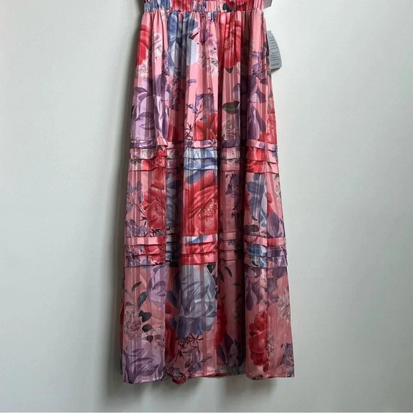 New Adelyn Rae Emmie Pleated Midi Dress in Desert Coral Size XS Metallic Flutter - Picture 5 of 15